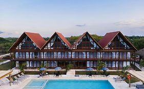 Riverside Hotel